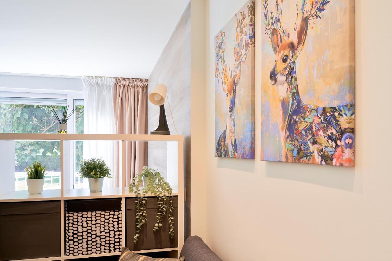 Iris Loft - *